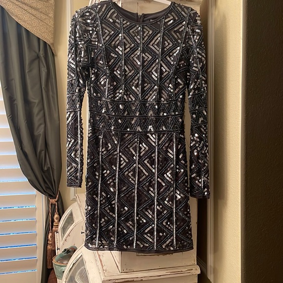 Gianni Bini Dresses & Skirts - Shear beaded arms Gianni Bini 6